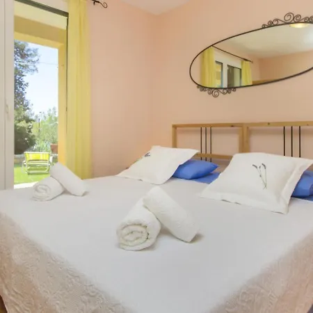 With Parking Space Brodarica, Sibenik - 25980 公寓 布罗达里卡